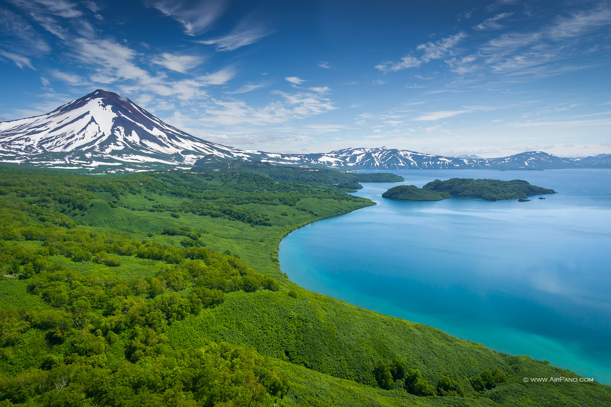 Kurilskoye Lake (Озеро Курильское)